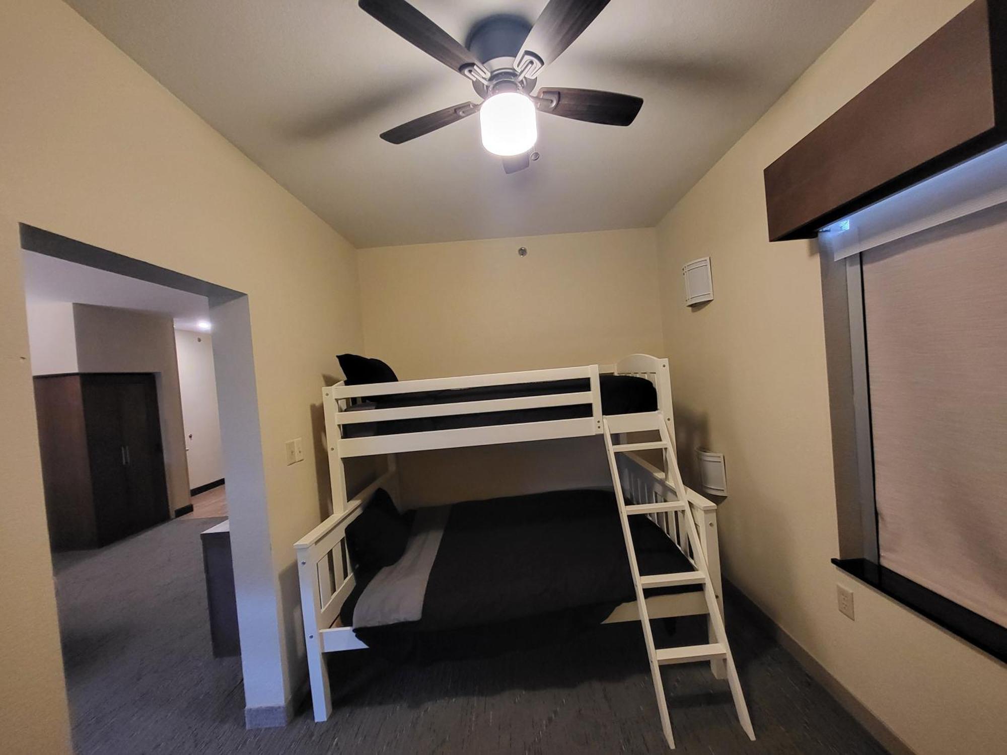 Route 66 Inn & Suites Miami Ngoại thất bức ảnh