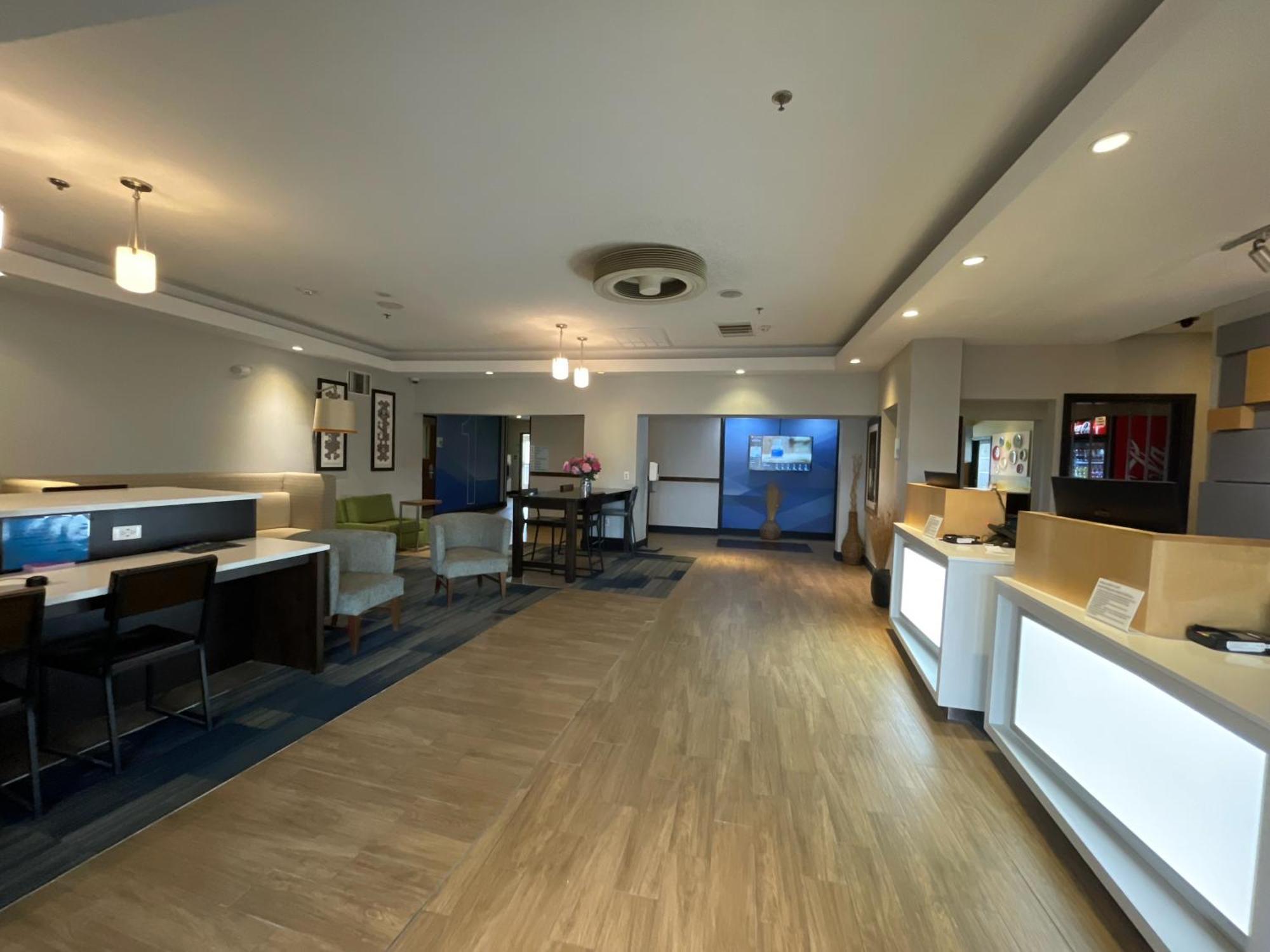 Route 66 Inn & Suites Miami Ngoại thất bức ảnh